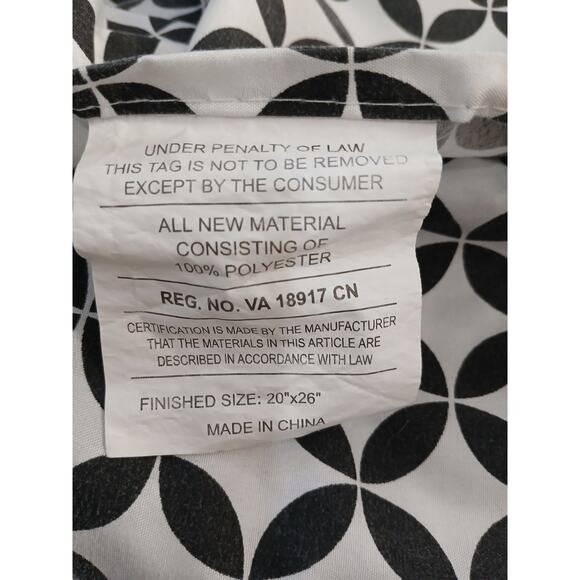 MCM 2 Bed Pillowcases 20x26 Black Brown Geo Circle Lattice Thick Quilted Modern - Picture 15 of 16